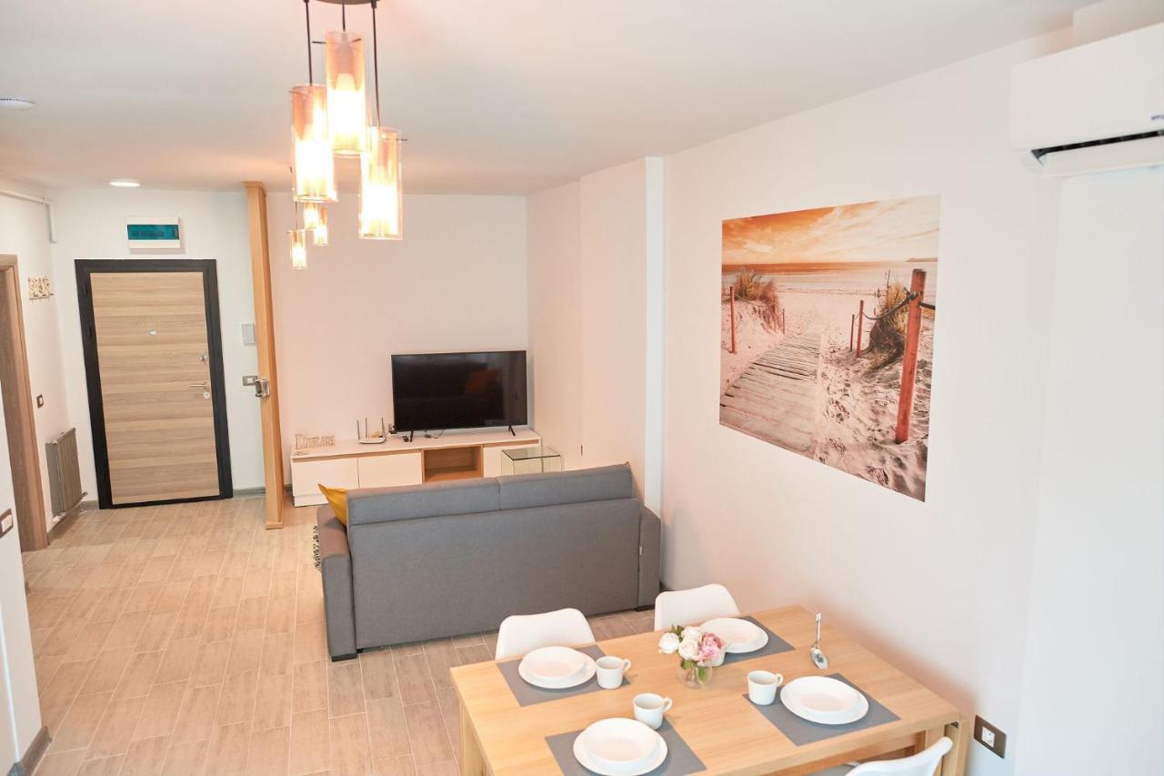 Opal Luxury Apartment 109 Spa N Pool Beach Resort Năvodari Buitenkant foto
